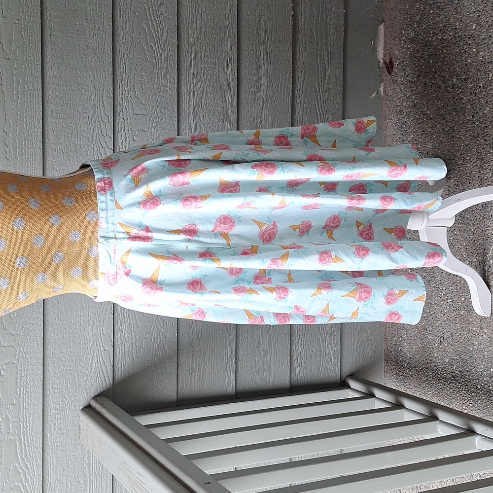 Retro Pin-up Vintage Voodoo Vixen Full Midi Skirt Ice Cream Floral Clowncore S - Picture 8 of 13